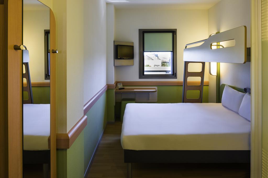 Ibis Budget Madrid Centro Las Ventas Стая снимка