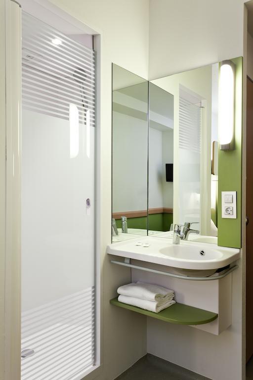 Ibis Budget Madrid Centro Las Ventas Стая снимка